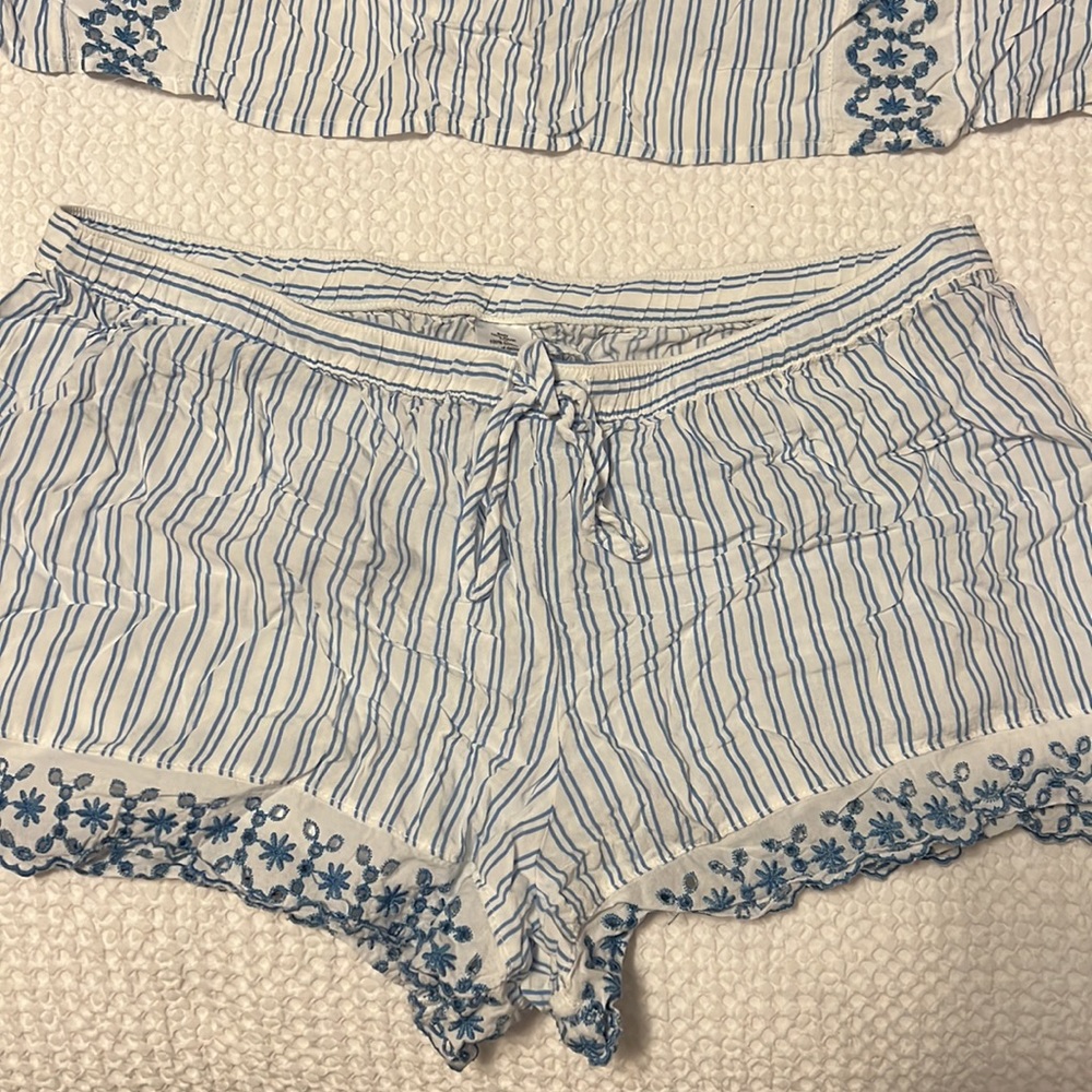 Pajama Set - image 4